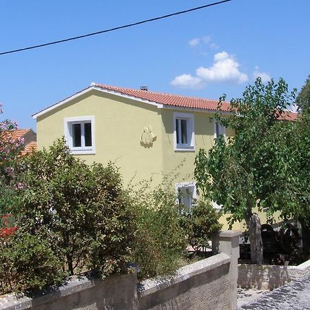 סאלי Apartments Buturic מראה חיצוני תמונה